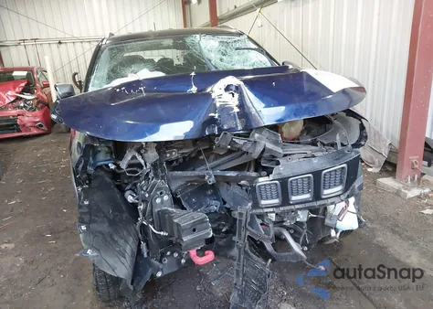 2019 Jeep Compass Trailhawk 4X4 из США, поврежденный, VIN 3C4NJDDB8KT748054